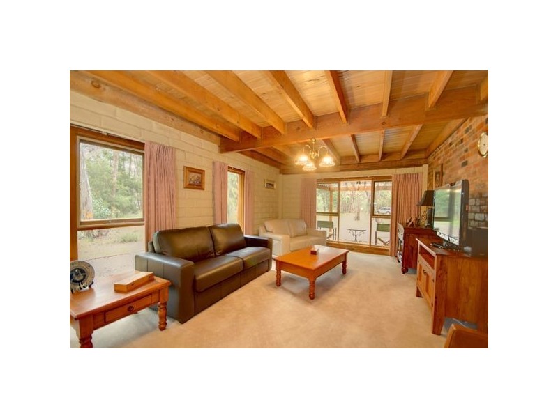 105 Nintingbool Road, Ballarat VIC 3350