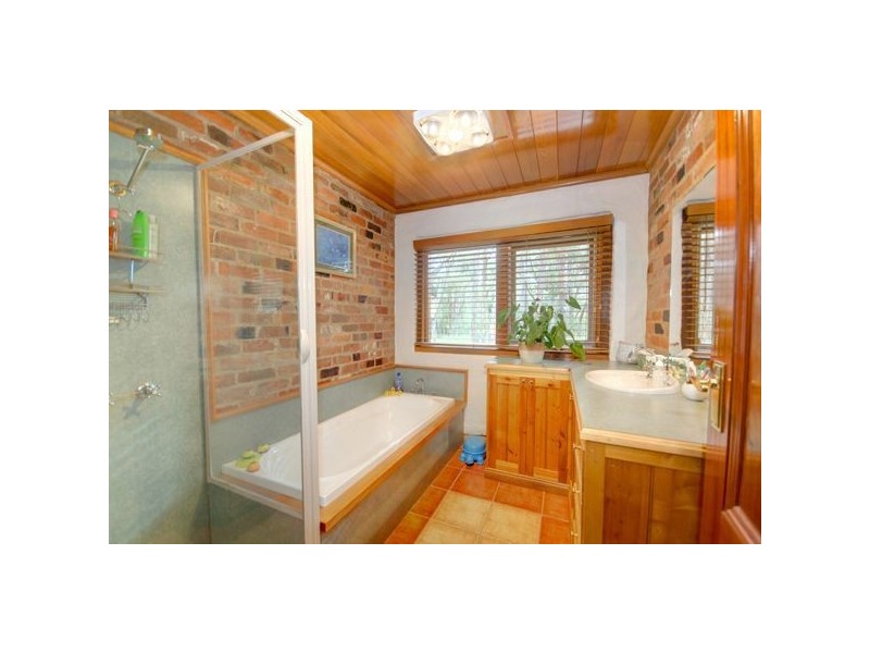 105 Nintingbool Road, Ballarat VIC 3350