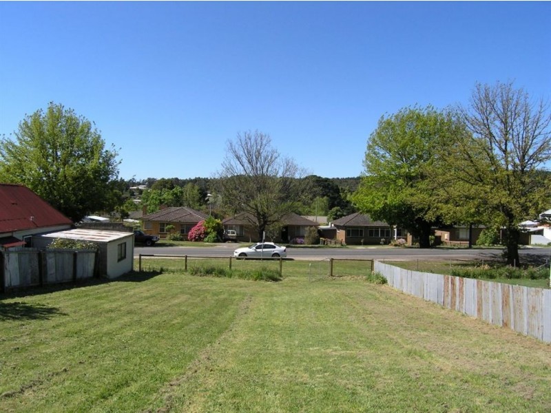 15 Melbourne Road, Creswick VIC 3363