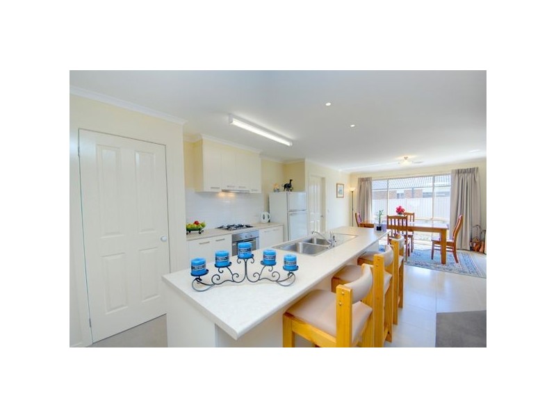 32 Grand Junction Drive, Miners Rest VIC 3352