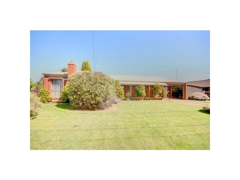 30 Rozel Avenue, Wendouree VIC 3355