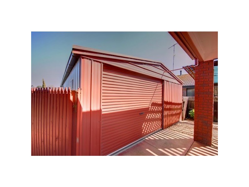 30 Rozel Avenue, Wendouree VIC 3355