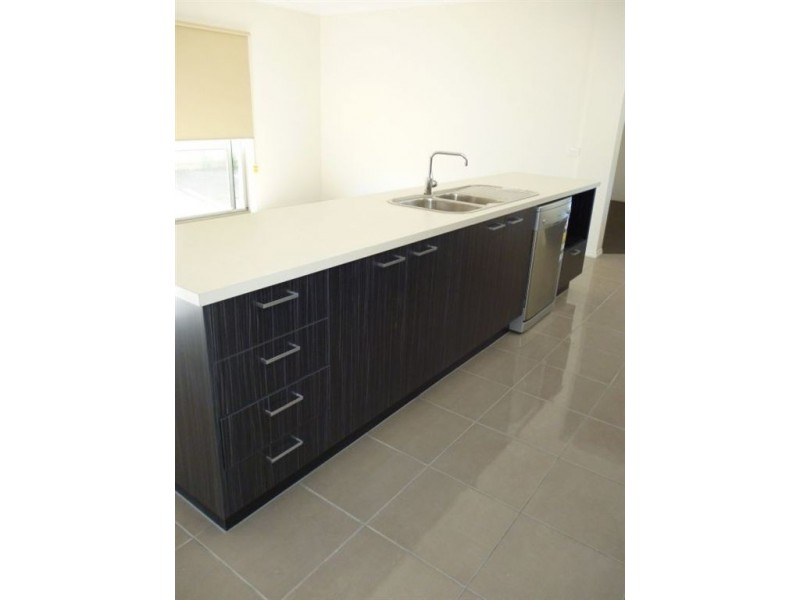 37 Cuzens Road, Alfredton VIC 3350