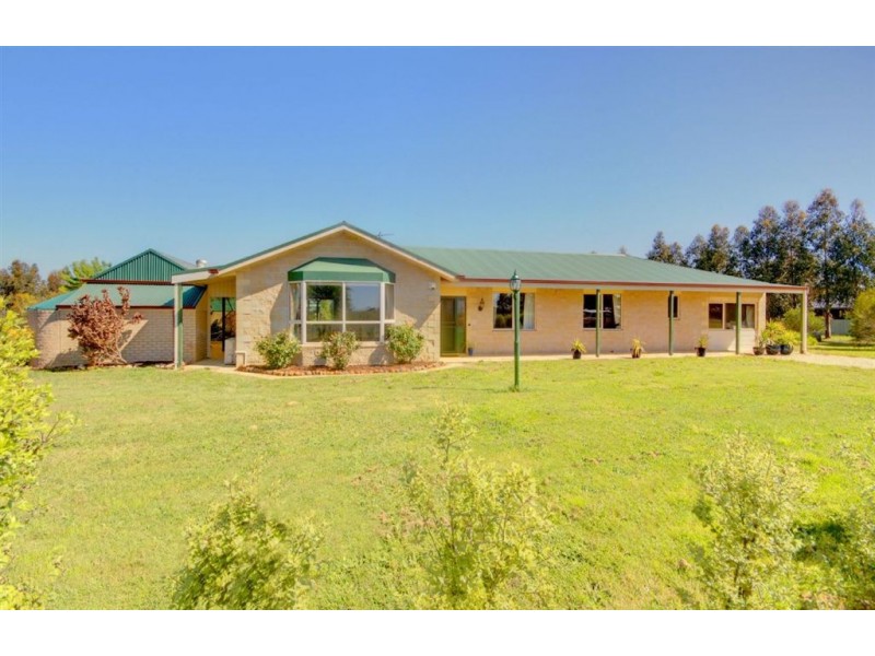 465 Greenhalghs Road, Smythes Creek VIC 3351