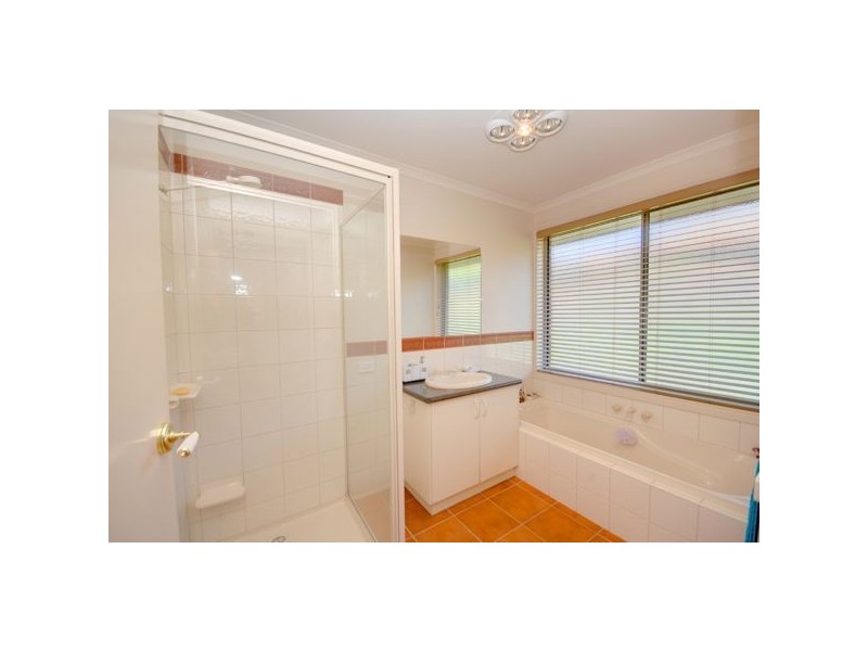 904 Lal Lal Street, Buninyong VIC 3357