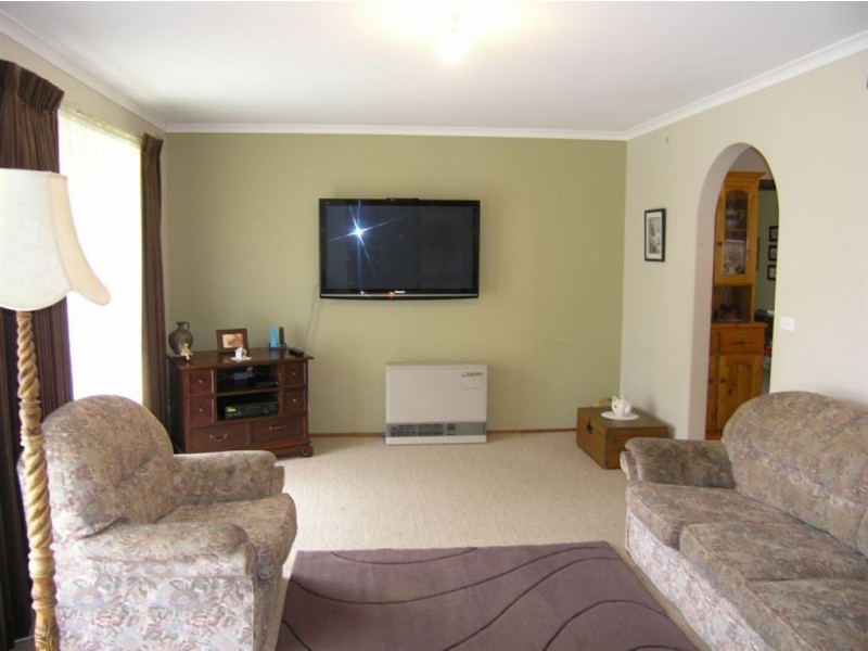 44 Victoria Street, Clunes VIC 3370