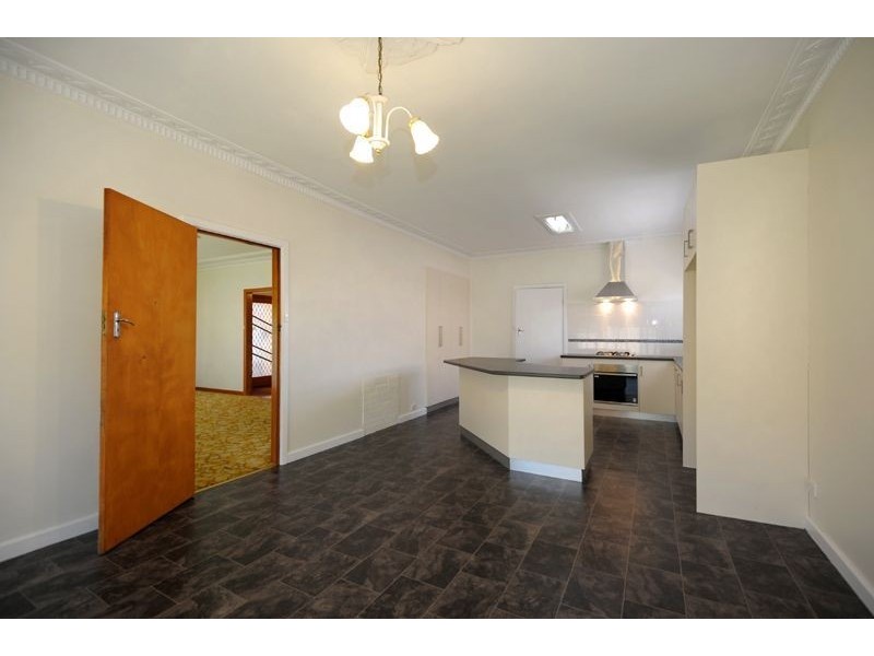 5 Hawthorne Grove, Wendouree VIC 3355