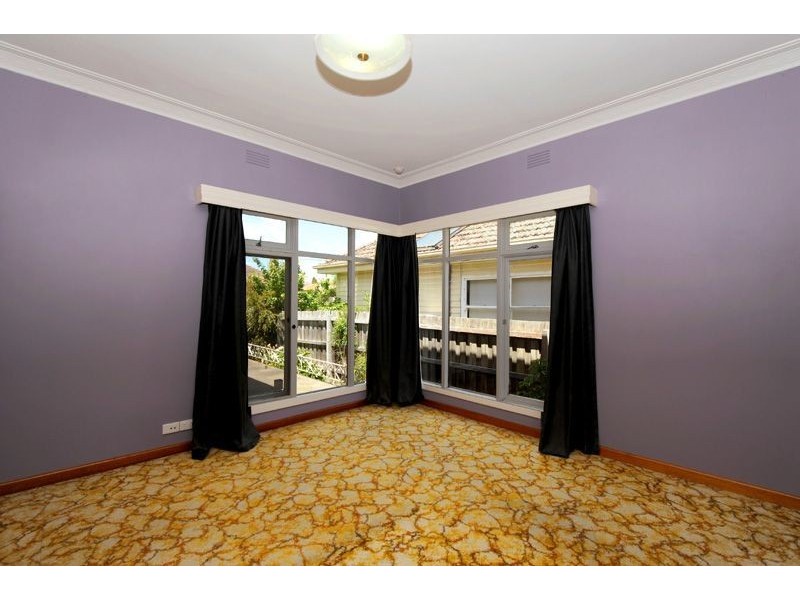 5 Hawthorne Grove, Wendouree VIC 3355