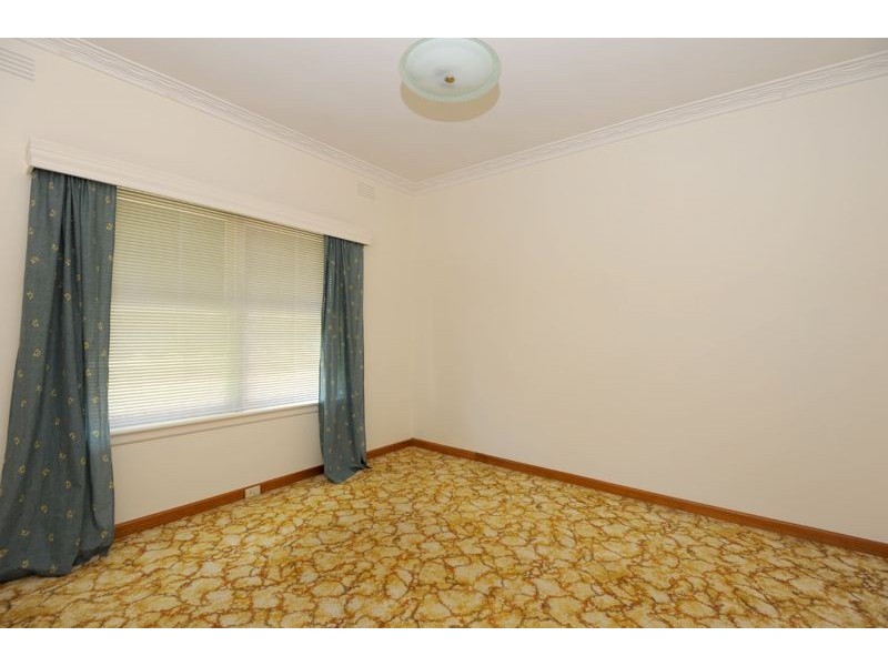 5 Hawthorne Grove, Wendouree VIC 3355