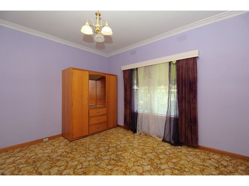 5 Hawthorne Grove, Wendouree VIC 3355