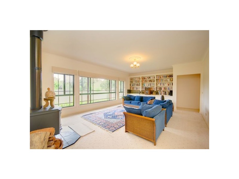 12 Koala Court, Smythes Creek VIC 3351