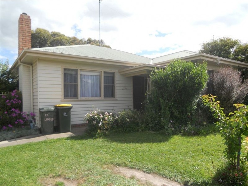 17 Linden Avenue, Wendouree VIC 3355