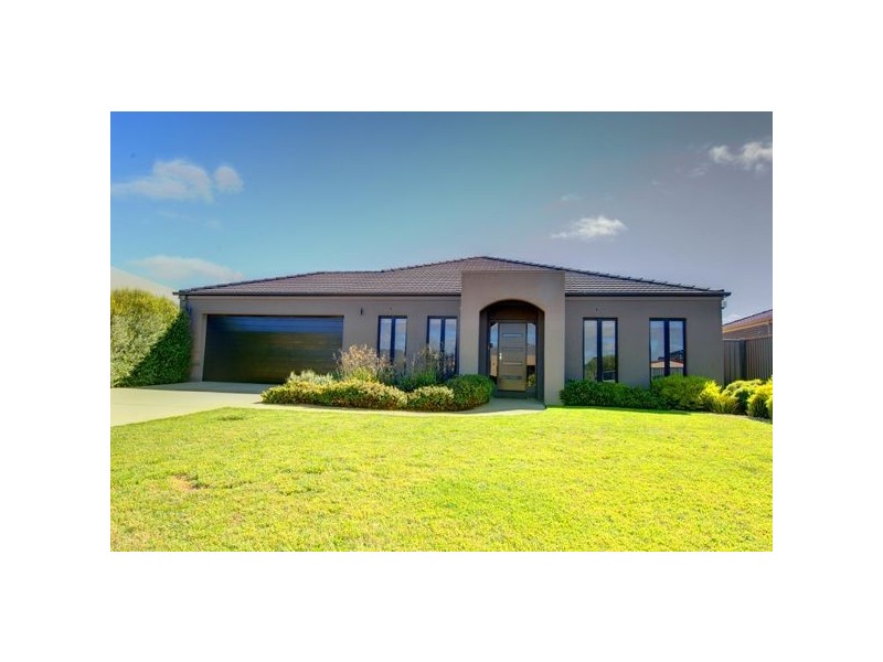 12 Jacob Court, Alfredton VIC 3350