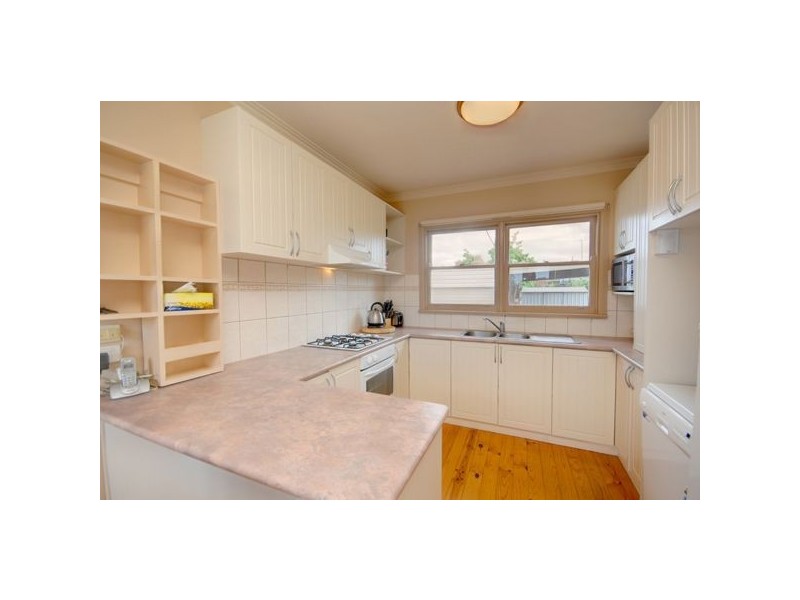 5 Leonard Street, Wendouree VIC 3355