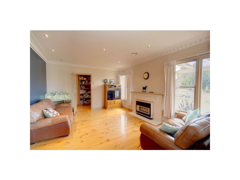 5 Leonard Street, Wendouree VIC 3355