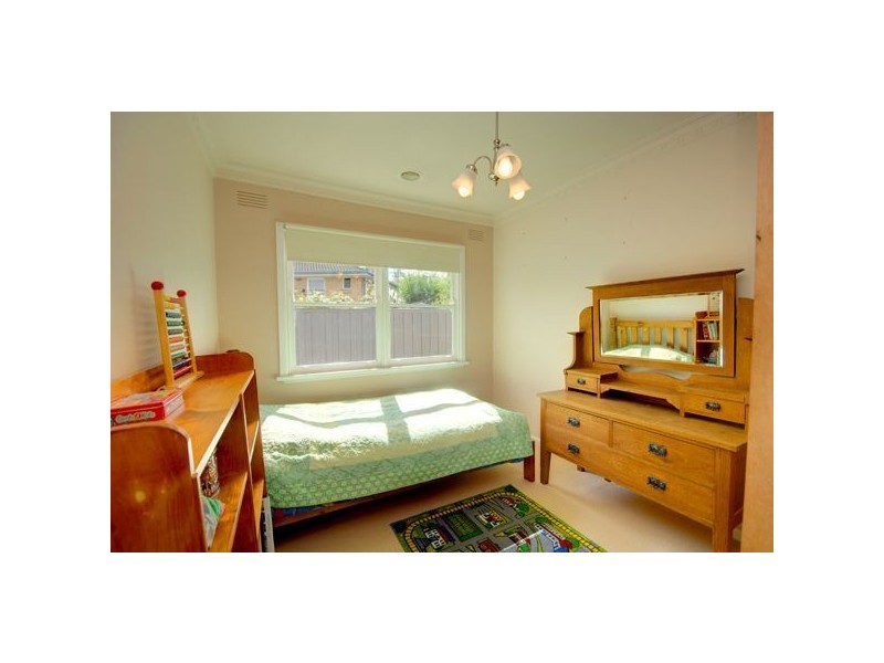 5 Leonard Street, Wendouree VIC 3355