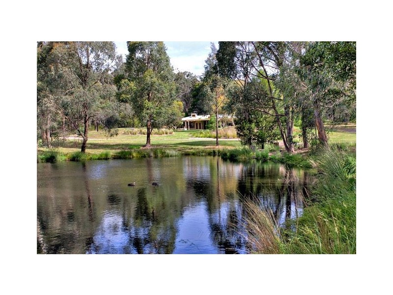 124 Bakers Rd, Ballarat VIC 3350