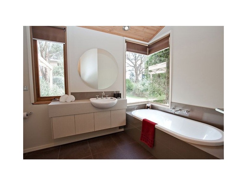 124 Bakers Rd, Ballarat VIC 3350