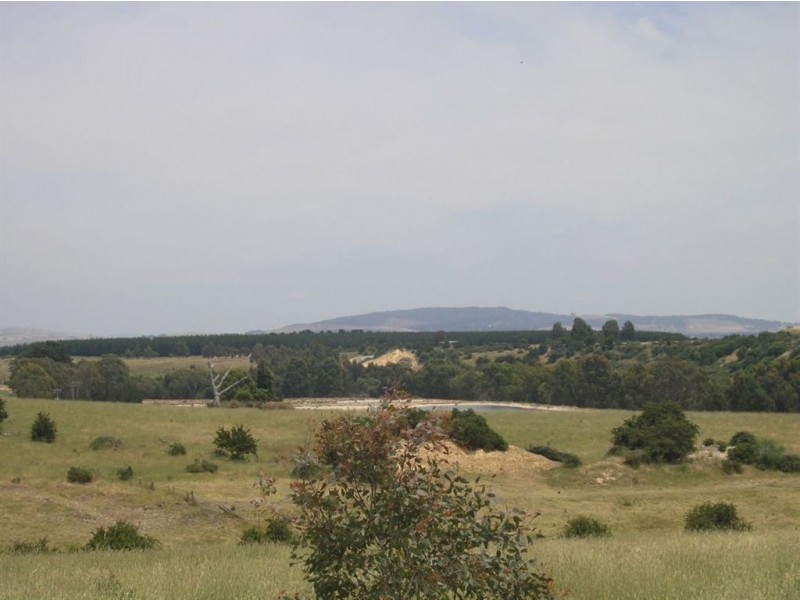 27 Kennedy Lane, Creswick VIC 3363