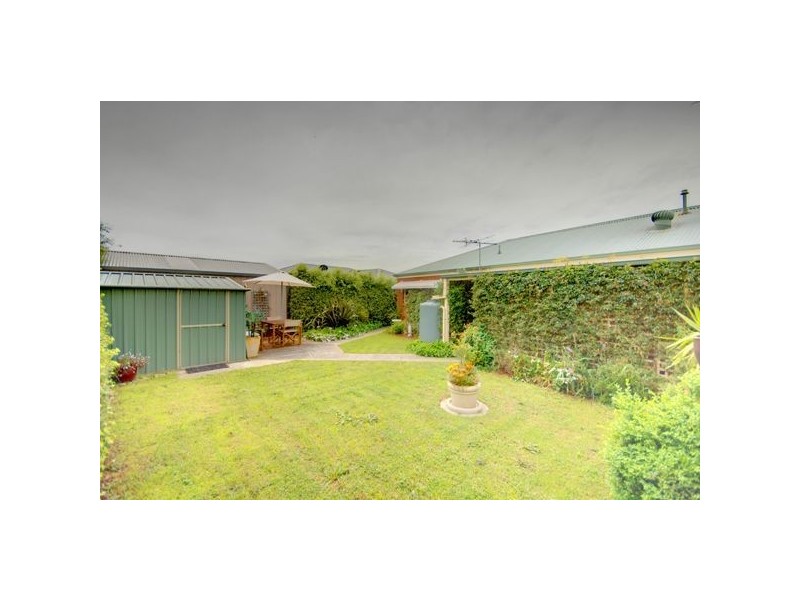 23 Douglas Close, Miners Rest VIC 3352