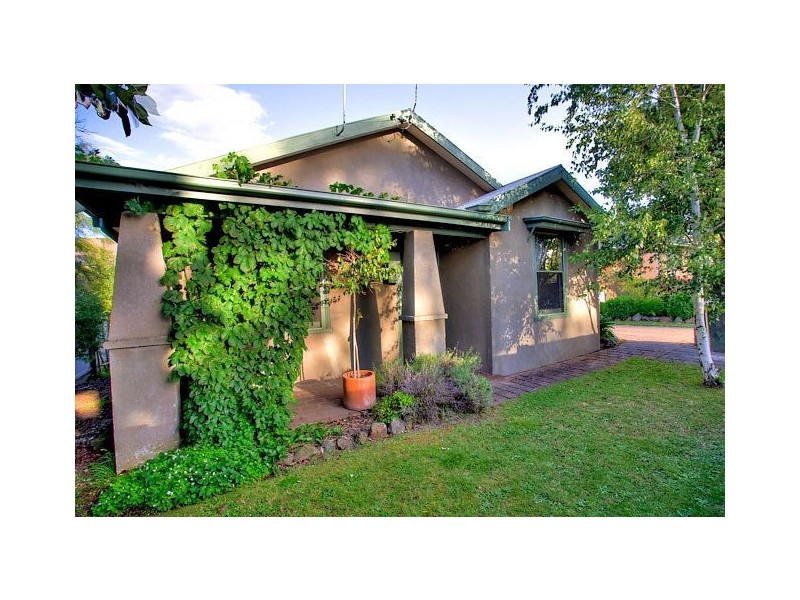 11 Magpie Street, Ballarat VIC 3350