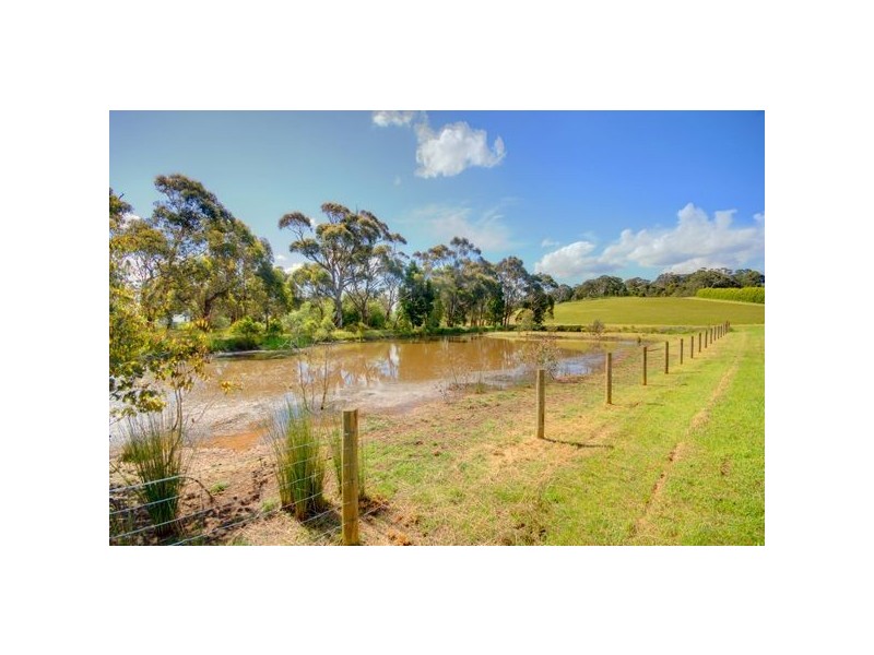 20 Mills Lane, Gordon VIC 3345