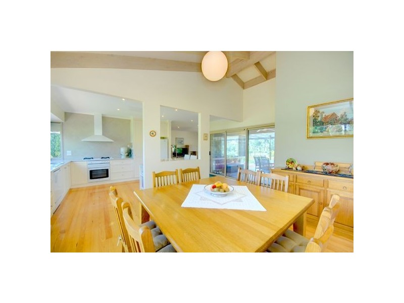 20 Mills Lane, Gordon VIC 3345