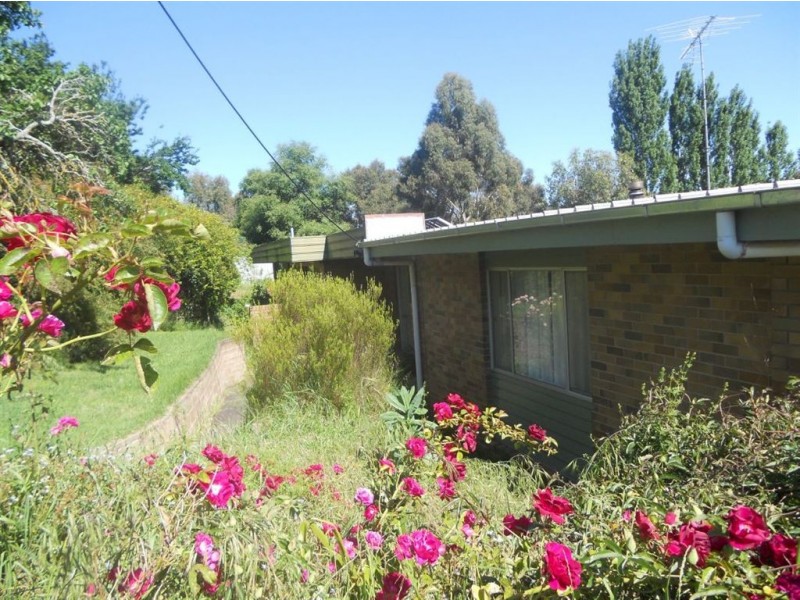 a/341 Humffray Street North, Ballarat VIC 3350