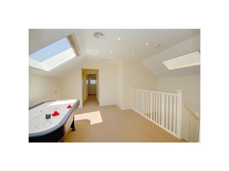 8 Yootha Court, Miners Rest VIC 3352