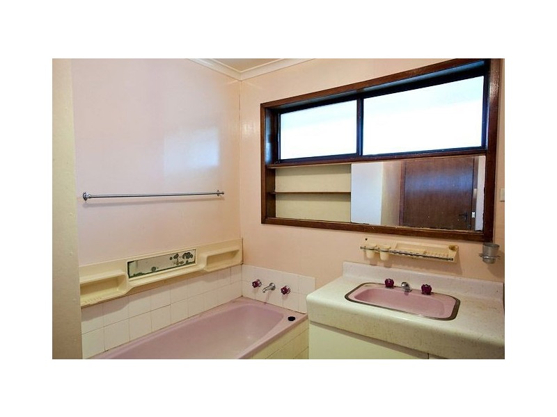 10 Mauger Street, Wendouree VIC 3355