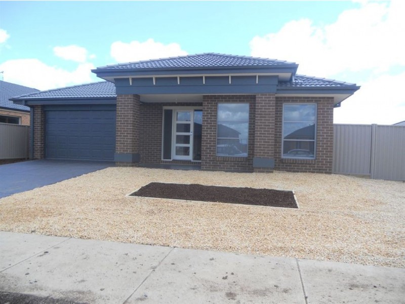 37 Cuzens Road, Alfredton VIC 3350