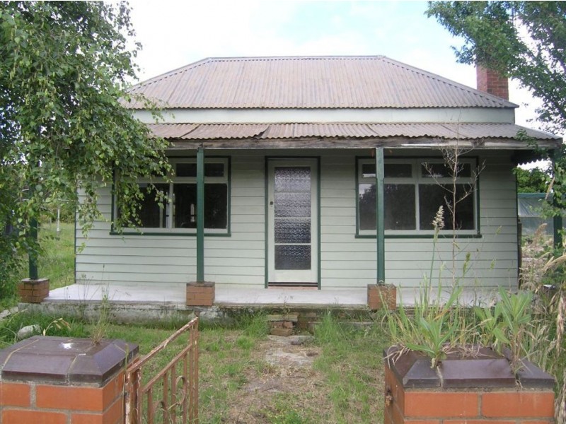 29 Armstrong St, Creswick VIC 3363