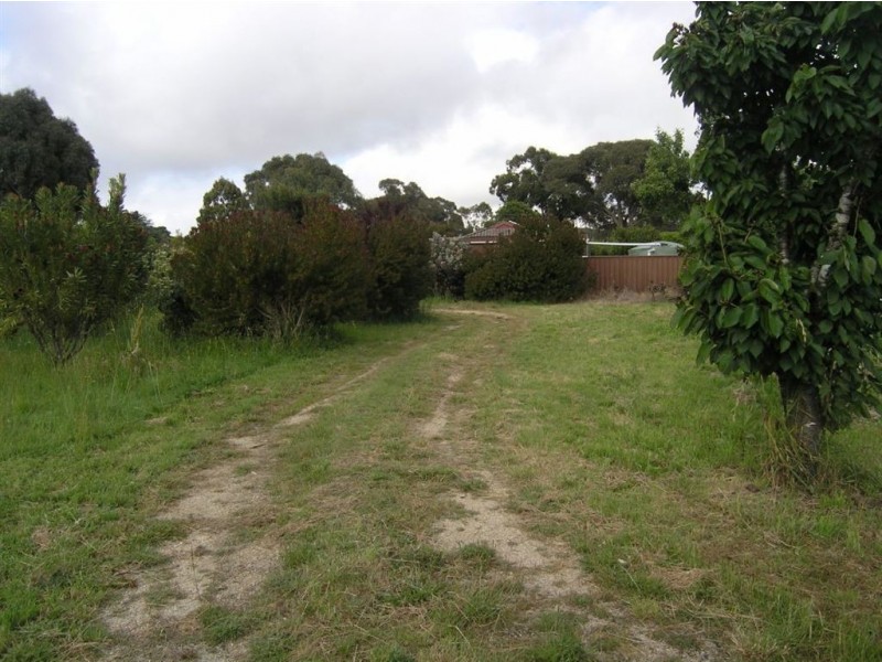 29 Armstrong St, Creswick VIC 3363