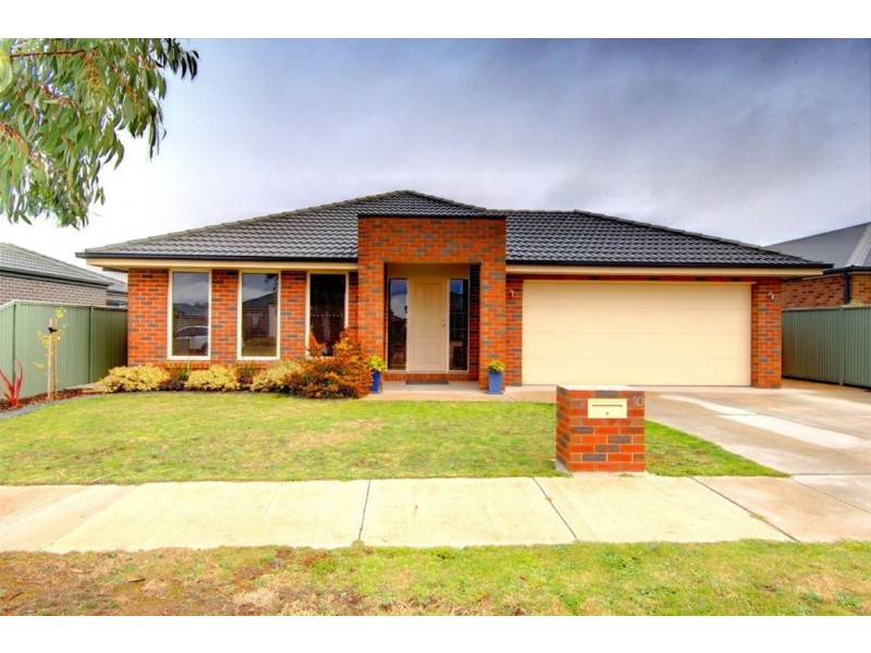 10 Coventry Street, Miners Rest VIC 3352