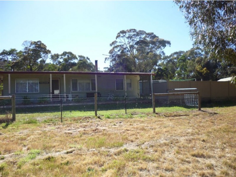785 Bells Road, Haddon VIC 3351