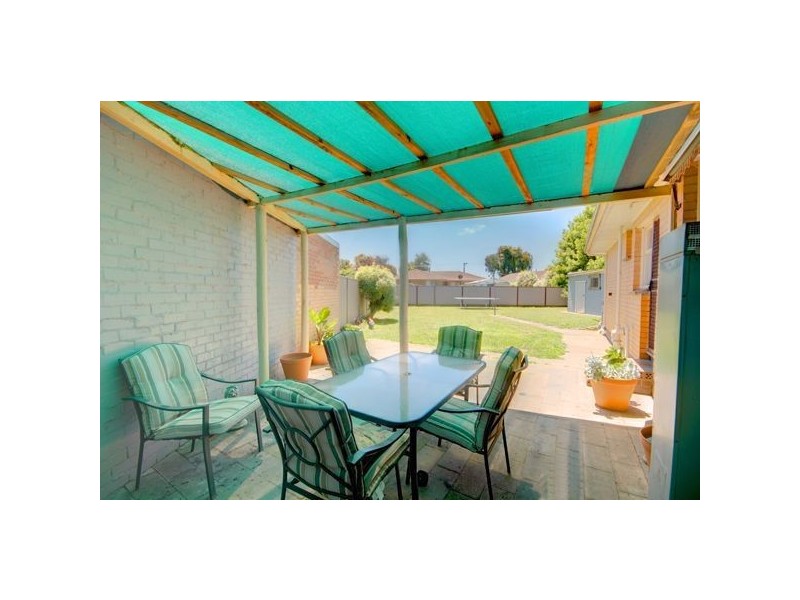 24 Vale Street, Sebastopol VIC 3356