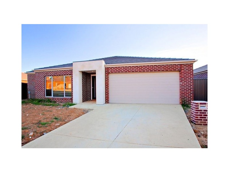 16 Montadale Court, Alfredton VIC 3350