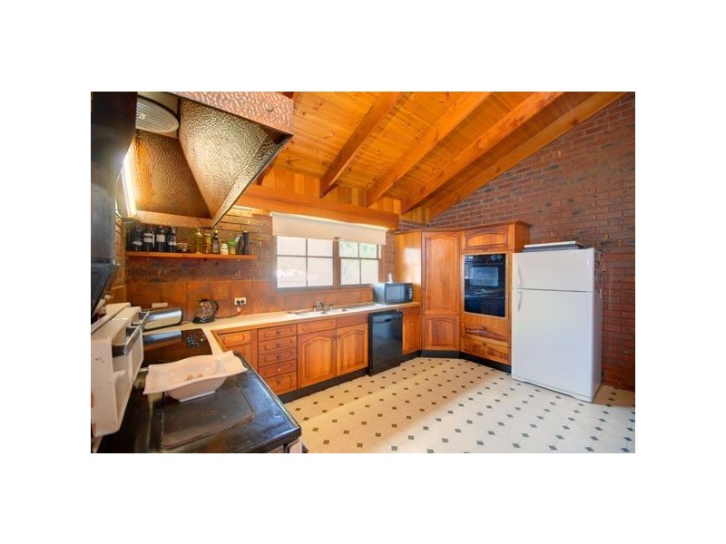 32 Pindari Drive, Ballarat VIC 3350