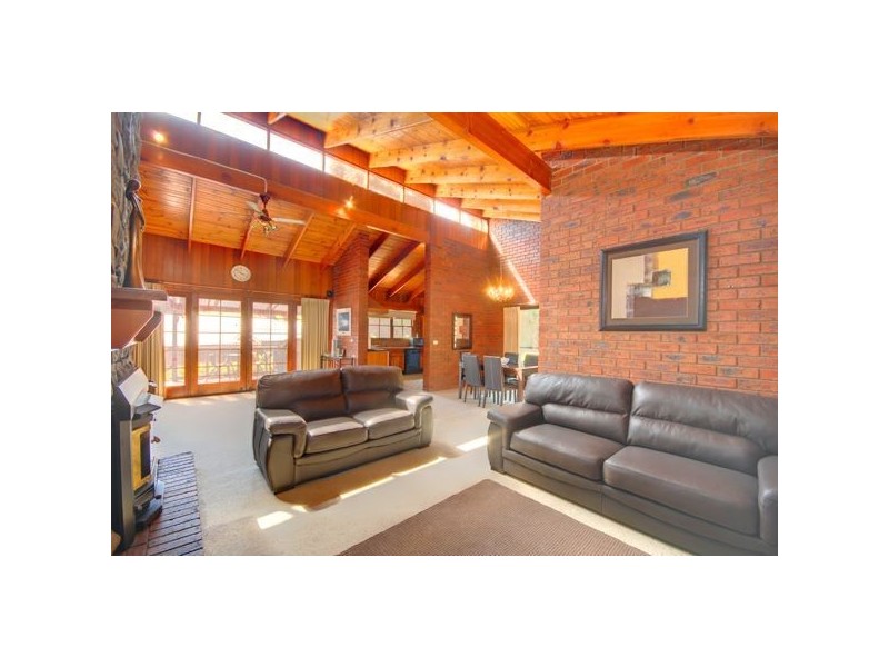 32 Pindari Drive, Ballarat VIC 3350