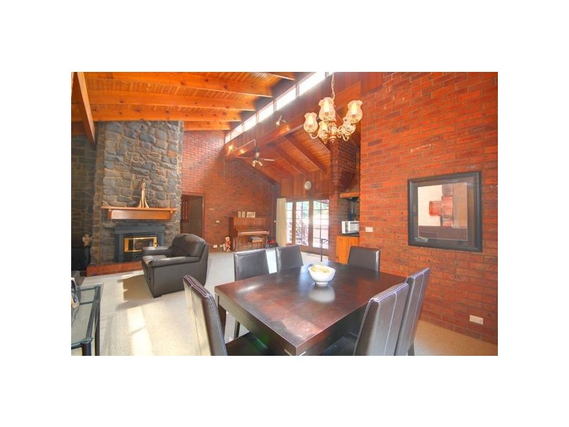 32 Pindari Drive, Ballarat VIC 3350