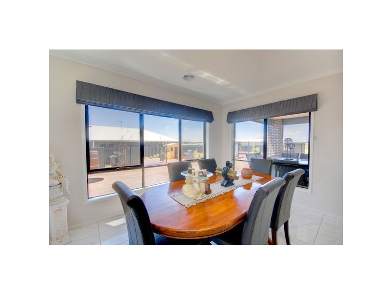 4 Maxwell Street, Cardigan Village VIC 3352