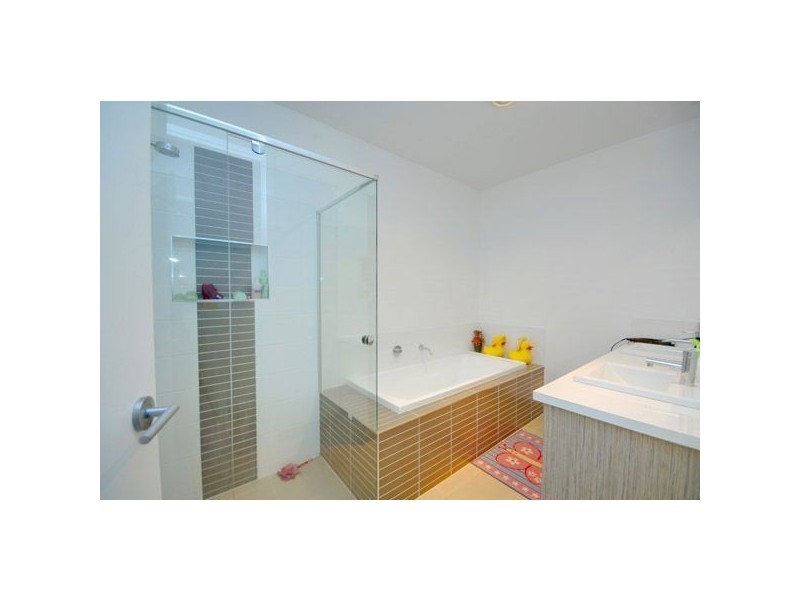 12 Montadale Court, Alfredton VIC 3350