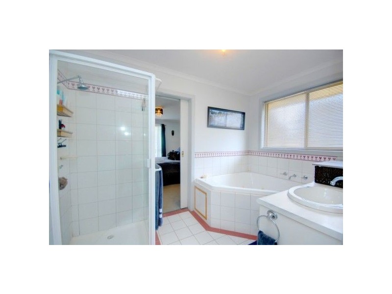 528 Ti Tree Road, Warrenheip VIC 3352