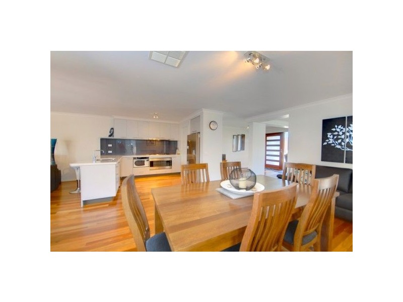 152 Canadian Lakes Boulevard, Ballarat VIC 3350