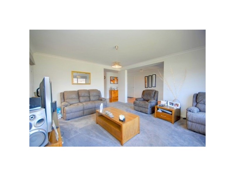 152 Canadian Lakes Boulevard, Ballarat VIC 3350