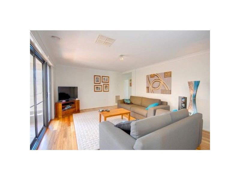 152 Canadian Lakes Boulevard, Ballarat VIC 3350