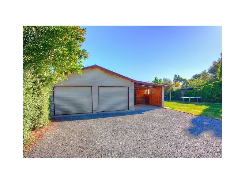 401 Barkly Street, Buninyong VIC 3357