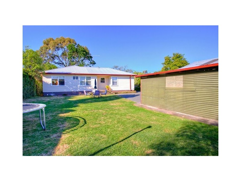 401 Barkly Street, Buninyong VIC 3357