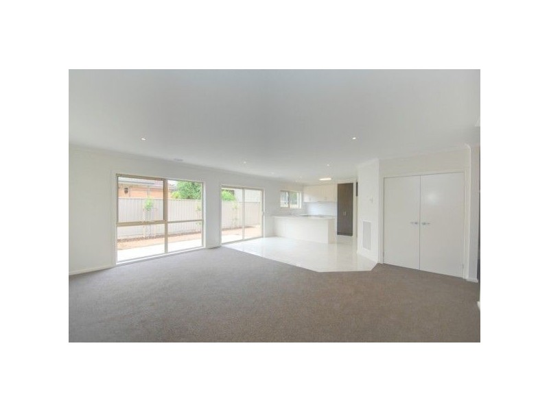 61 Longley Street, Alfredton VIC 3350