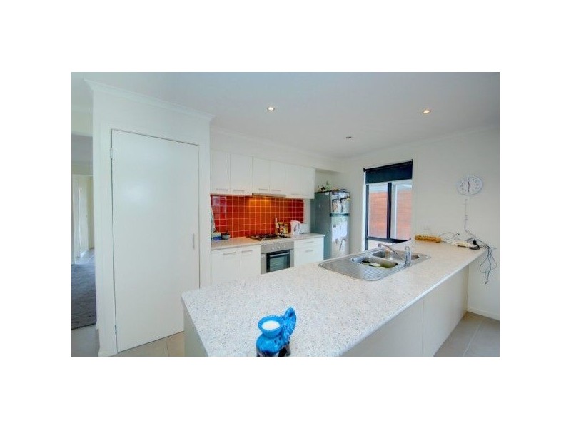 18 Delaney Drive, Macarthur Park, Miners Rest VIC 3352